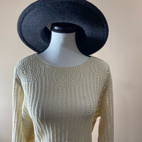 Boho Crochet Sweater NWT - Picture 8 of 15